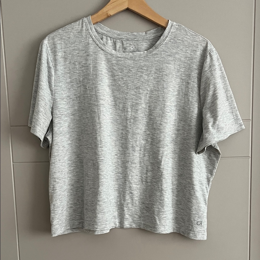 GapFit Boxy Crop Tee